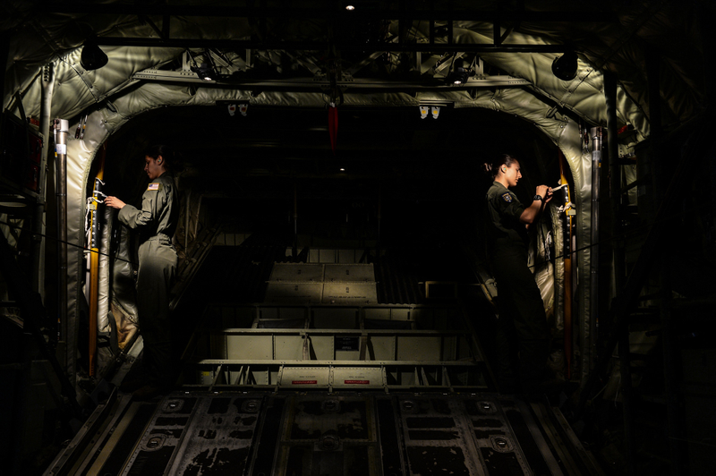 Illustration for article titled 20 Stunning Military Images That You Absolutely Have To See
